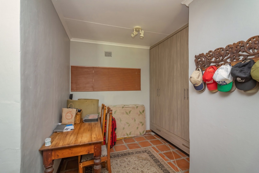 4 Bedroom Property for Sale in Wilgenhof Free State